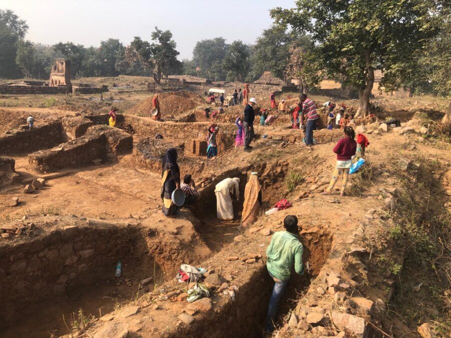 5 century old amazing city found buried in earth of MP people were surprised when it came out during excavation