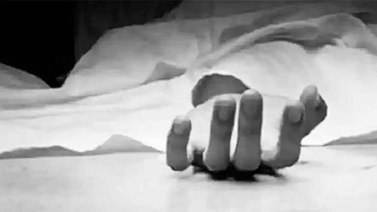 धक्कादायक घटना; मुंबईतील या भागात एकाच कुटुंबातील चौघांचे मृतदेह आढळले Mumbai Tak