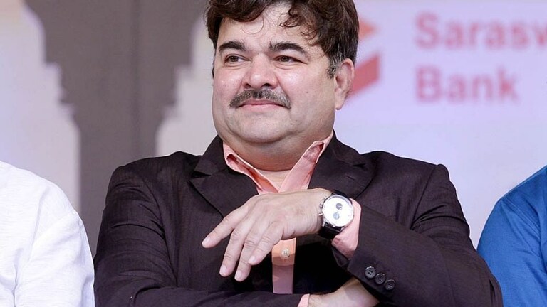 प्रशांत दामलेंनी जास्तीत जास्त रसिक प्रेक्षकांना नाटक पाहता यावं, म्हणून घेतला हा निर्णय Mumbai Tak