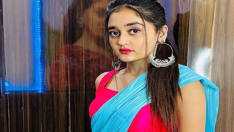 बेपत्ता बिंदास काव्या अखेर सापडली! कुठे होती काव्या यादव? Mumbai Tak