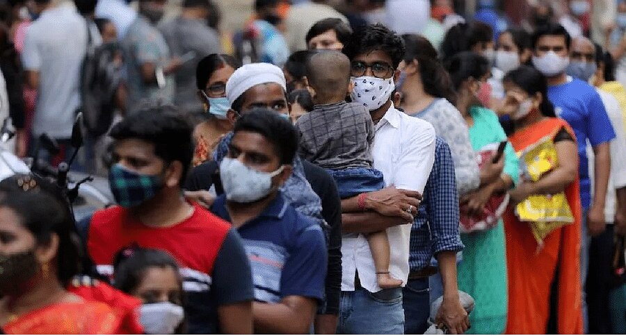 भारतात पुन्हा येणार कोरोनाची लाट! तज्ज्ञांनी व्यक्त केली ही भीती Mumbai Tak