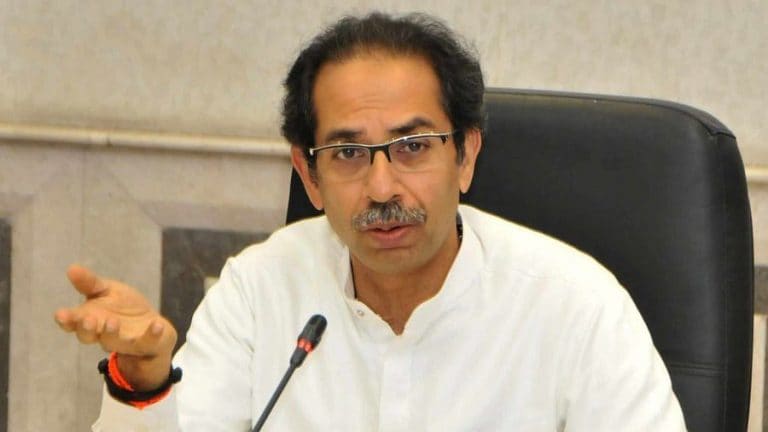 एकनाथ शिंदे यांच्या बंडखोरीमुळे रत्नागिरीतील शिवसेनेच्या अभेद्य बुरुजाला तडा… Mumbai Tak