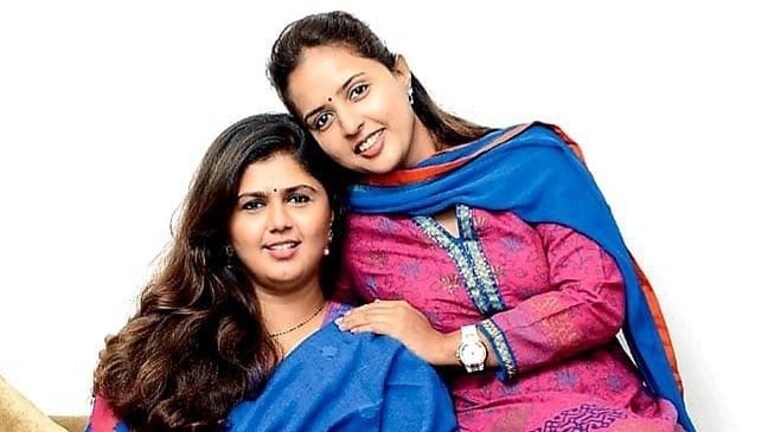 Pritam Munde यांना डावललं, बीडमध्ये राजीनामा सत्र; फडणवीसांविरोधात पदाधिकाऱ्यांची उघड नाराजी Mumbai Tak