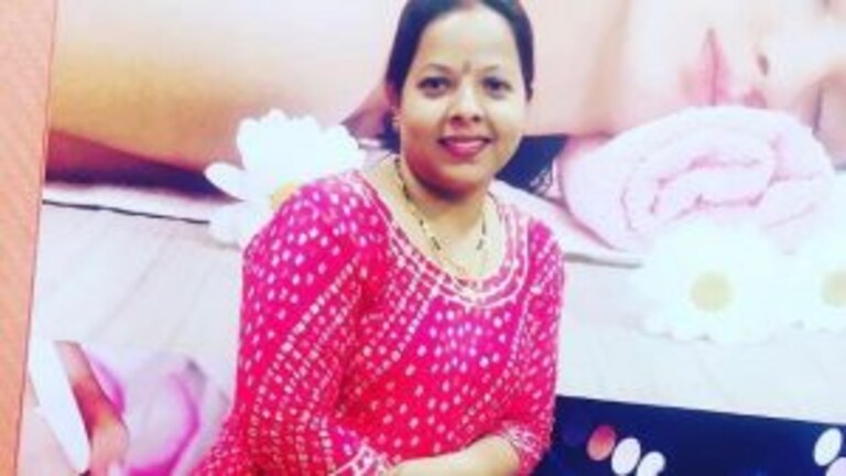 शिवसेनेच्या पंचायत समिती माजी सभापती 9 दिवसांपासून बेपत्ता; पोलिसांनी फिर्यादी पतीला घेतलं ताब्यात MumbaiTak
