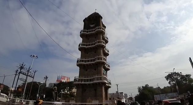 Mumbai Tak