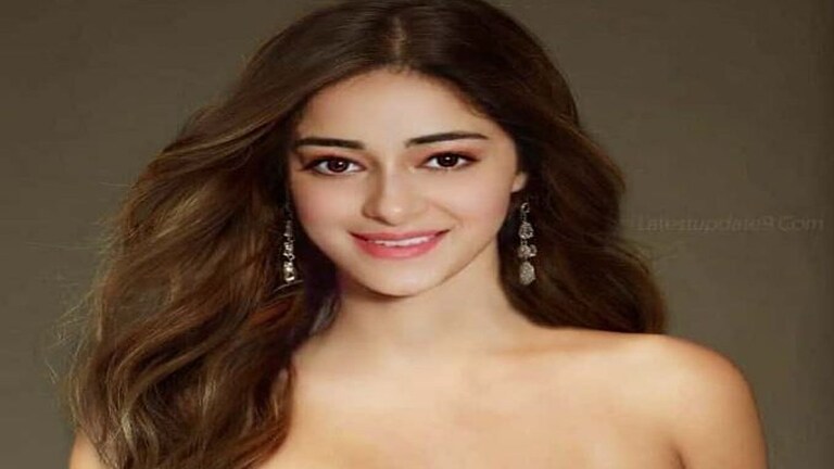 अनन्या पांडेचं धक्कादायक विधान,मला सांगितलं होतं ब्रेस्ट सर्जरी करायला.आणि… Mumbai Tak