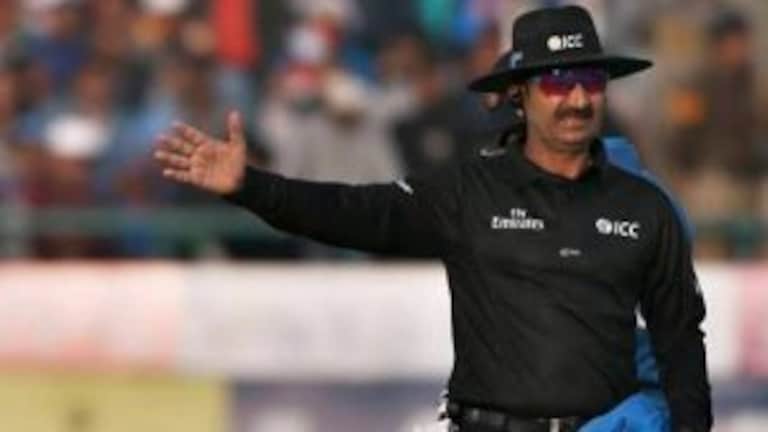 वादग्रस्त Umpire’s Call चा नियम कायम राहणार, DRS च्या नियमांमध्ये महत्वाचे बदल Mumbai Tak