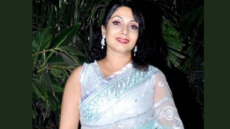 काँग्रेसला रामराम… राष्ट्रवादी काँग्रेसमध्ये प्रवेश करताच अभिनेत्री आसावरी जोशी म्हणाल्या… Mumbai Tak