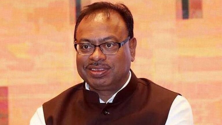 MLC Election : विधानसभेला डावललेल्या बावनकुळेंना तिकीट; भाजपाचे 5 उमेदवार जाहीर Mumbai Tak