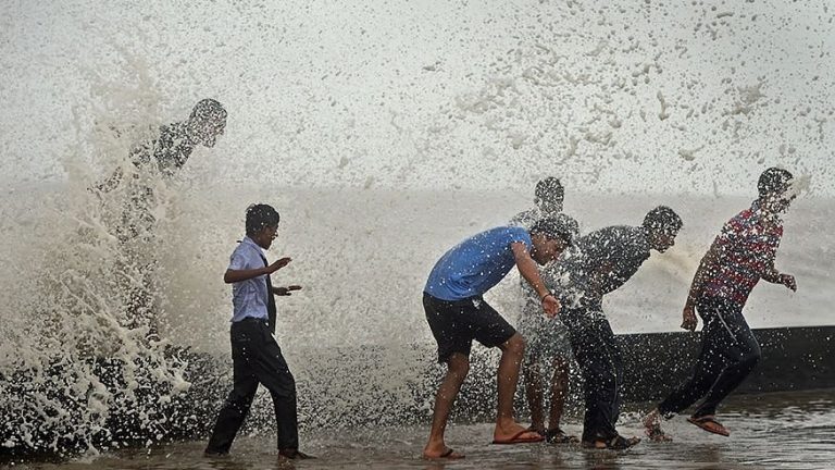 Mumbai Tak