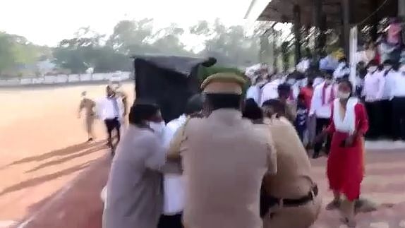 Mumbai Tak