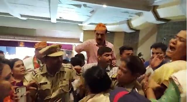 Mumbai Tak