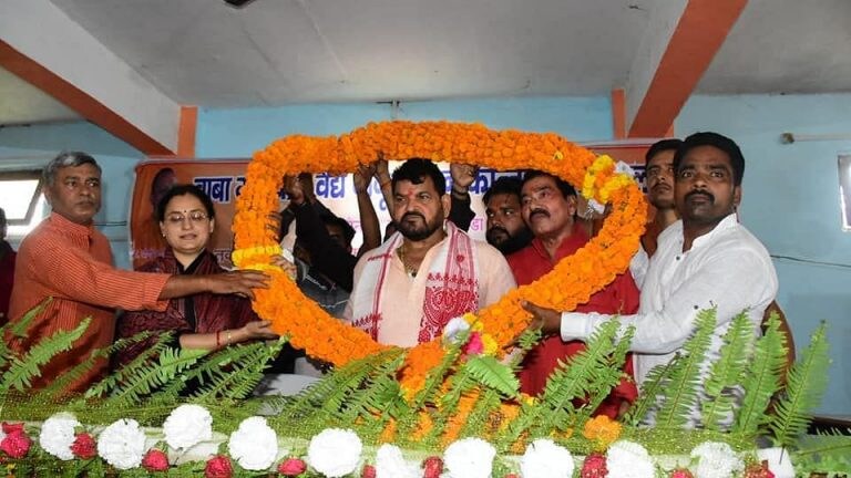 राज ठाकरेंना विरोध करणाऱ्या ब्रिजभूषण सिंग यांचं डी-गँगशी जोडलं गेलं होतं नाव, जाणून घ्या… Mumbai Tak