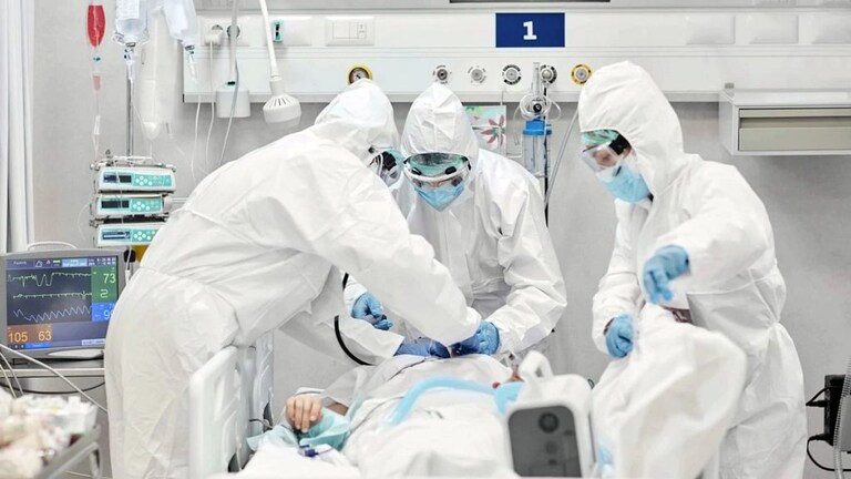 ठाण्यात आढळला म्युकोरमायकोसिसचा पहिला रुग्ण, कोरोनानंतर नवं संकट Mumbai Tak