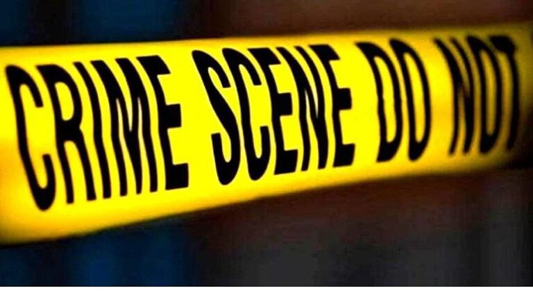 साताऱ्यात एकाची दगडाने ठेचून हत्या; रस्त्यात अडवून टोळक्यानं केला हल्ला Mumbai Tak