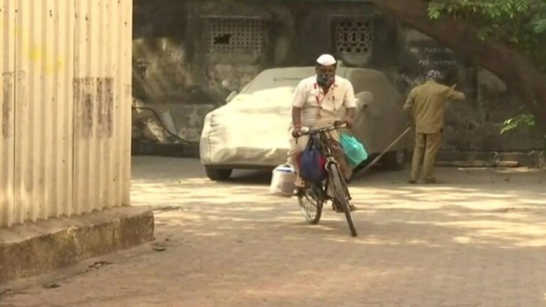 Mumbai तल्या डबेवाल्यांवर कोरोनामुळे आर्थिक संकट.. आता अपेक्षा सरकारी मदतीची Mumbai Tak