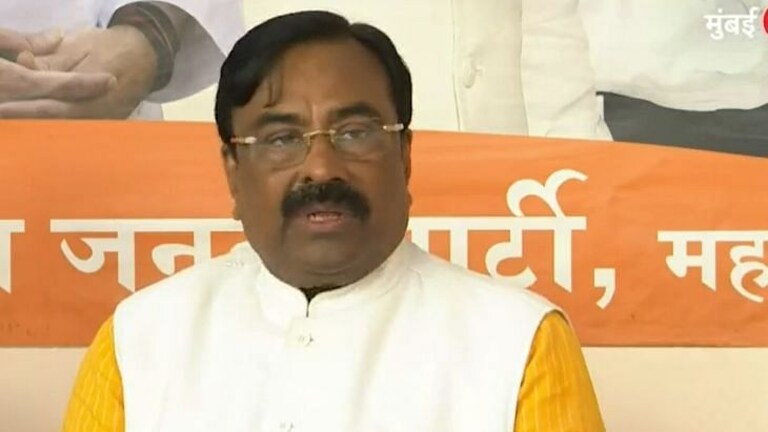 सरकारमधील काही आमदारांच्या सांगण्यावरुन पाचवा उमेदवार उभा केला- मुनगंटीवार Mumbai Tak