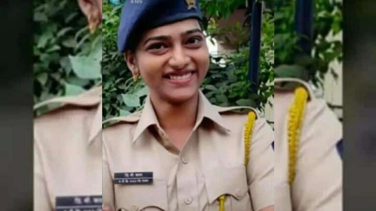 भावाला म्हणाली, ‘वाल्मिकी त्रास देतोय’; भाऊबीजेच्या आधीच बहिणीनं घेतला गळफास Mumbai Tak