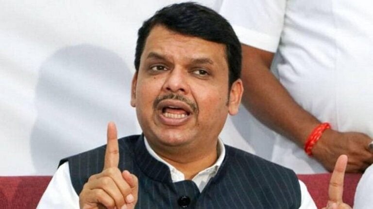 राज ठाकरेंच्या पत्रावर देवेंद्र फडणवीस म्हणतात, इतकी भाबडी अपेक्षा कशी ठेवली? Mumbai Tak