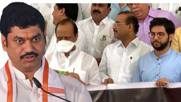 एकनाथ शिंदे म्हणाले, परत ‘करुणा’ दाखवणार नाही; ‘माजलेत बोके’ म्हणणारे धनंजय मुंडे गायब? Mumbai Tak