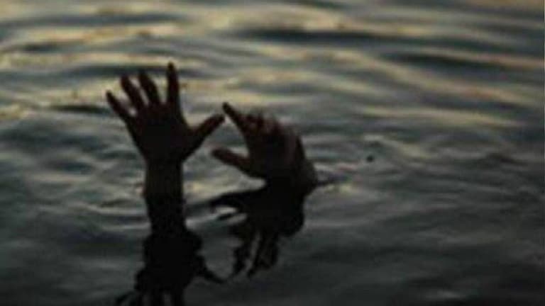 फोटोशूटसाठी तलावाच्या भरावावर गेलेल्या तीन मित्रांचा बुडून मृत्यू, पुण्यातल्या दौंडमधली घटना Mumbai Tak