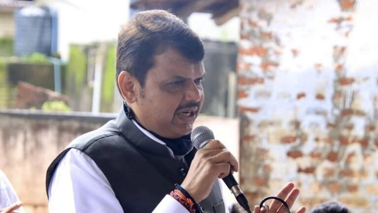 Shiv Sena Bhavan: ‘आम्ही तोडफोड करत नाही, ती आमची संस्कृती नाही’, फडणवीसांची प्रतिक्रिया Mumbai Tak