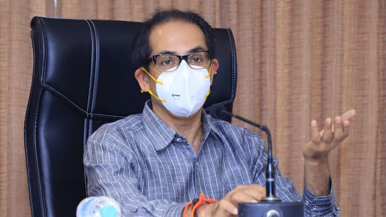 Maharashtra Flood : धीर सोडू नका! सरकार शेतकऱ्यांच्या पाठीशी -उद्धव ठाकरे Mumbai Tak