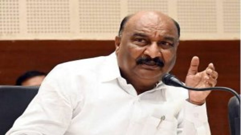संदीपान भुमरेंकडे औरंगाबादची जबाबदारी; 22 वर्षानंतर मिळाली स्थानिक मंत्र्याला संधी Mumbai Tak