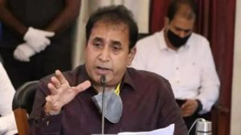 माजी गृहमंत्री अनिल देशमुखांच्या घरी CBIचा छापा Mumbai Tak