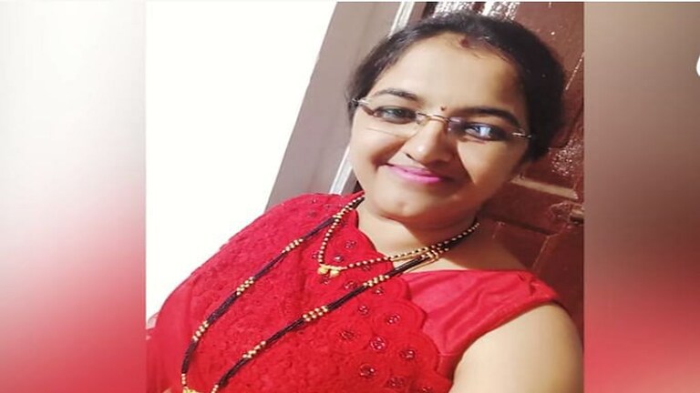 वन अधिकारी ते लेडी सिंघम… जाणून घ्या दीपाली चव्हाण यांच्याविषयी Mumbai Tak