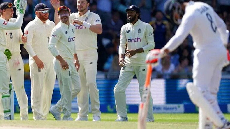 Ind vs Eng Test : ‘लॉर्ड्स’वरील वाघांचं ‘लीड्स’वर लोटांगण! भारताचा लाजिरवाणा पराभव Mumbai Tak