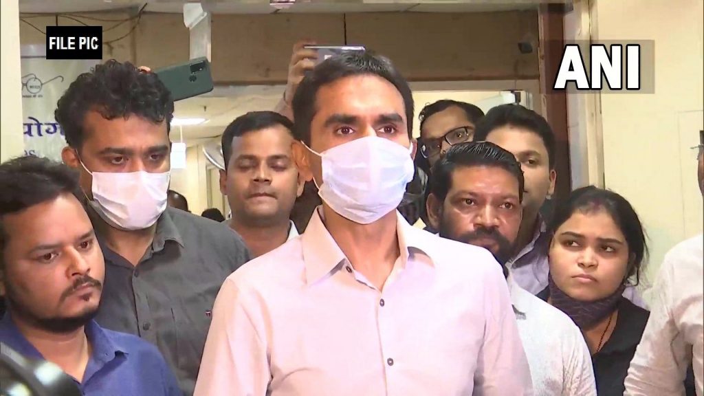 Mumbai Tak