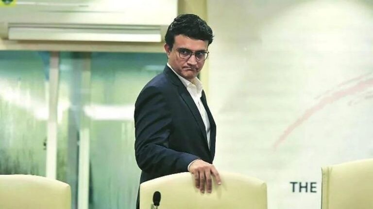 Sourav Ganguly Corona Positive: BCCI
अध्यक्ष सौरव गांगुली कोरोना पॉझिटिव्ह, रुग्णालयात दाखल Mumbai Tak