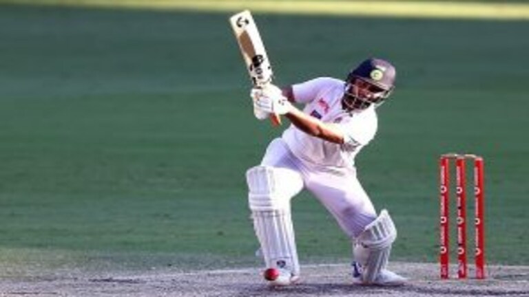 ऋषभ पंत ICC Player of The Month पुरस्काराचा मानकरी Mumbai Tak