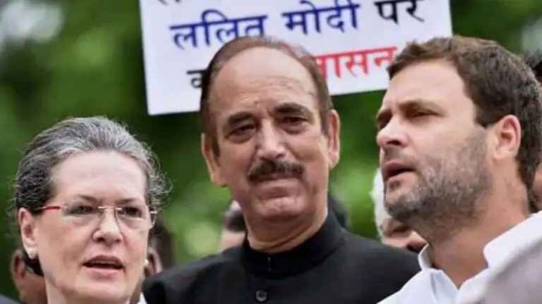 राहुल गांधींवर आरोपांचे वार, गुलाम नबी आझाद यांनी सोडली काँग्रेस; सोनिया गांधींकडे सोपवला राजीनामा Mumbai Tak