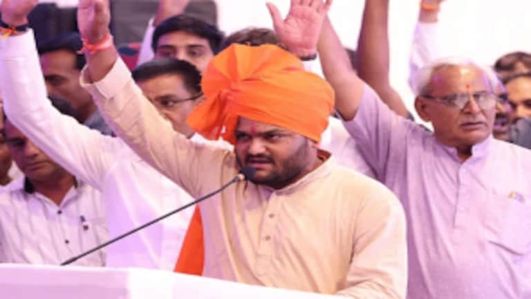 मोदी-शाह यांना खुलं आव्हान देणारे हार्दिक पटेल भाजपचे सैनिक कसे झाले? Mumbai Tak