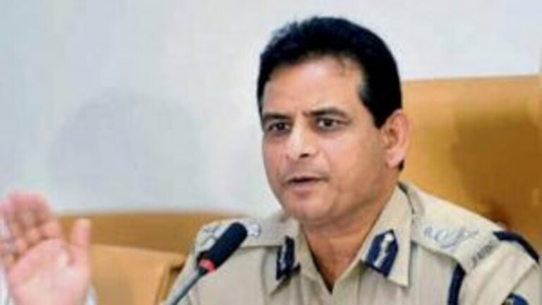 मुंबई पोलिसांना मिळाले नवे बॉस, जाणून घ्या कोण आहेत हेमंत नगराळे? Mumbai Tak