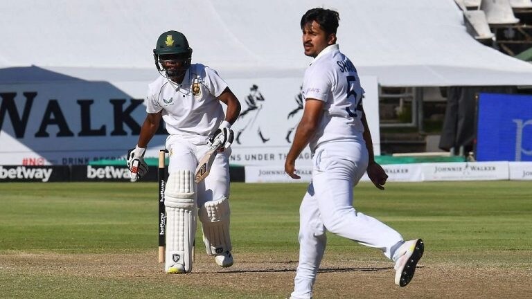 SA vs IND : टीम इंडियाचा पाय खोलात, दक्षिण आफ्रिका सामन्यात वरचढ Mumbai Tak