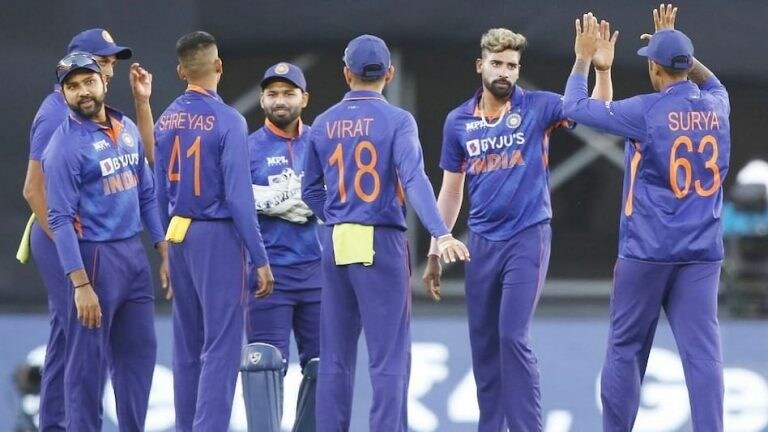 IND vs WI 3rd ODI : भारताकडून वेस्ट इंडिजचा धुव्वा; दणदणीत विजयासह मालिका टाकली खिशात Mumbai Tak
