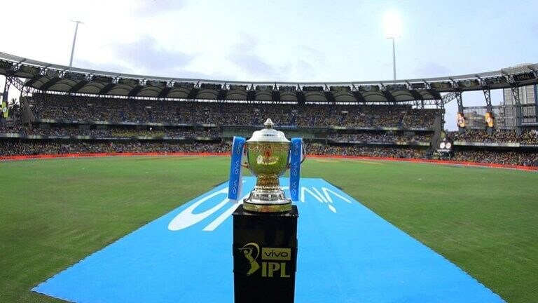 VIVO कंपनी IPL ची साथ सोडणार, BCCI नवीन स्पॉन्सरच्या शोधात Mumbai Tak