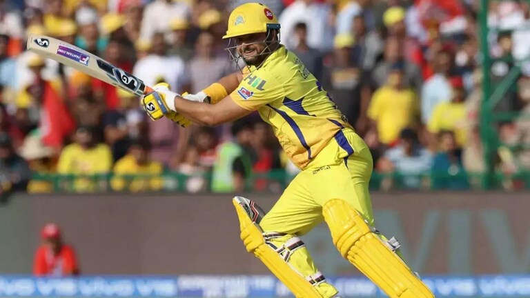 Suresh Raina नं फक्त भारतीय क्रिकेटमधून निवृत्तीची घोषणा का केली? Mumbai Tak