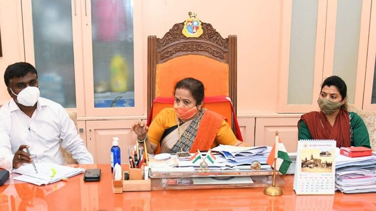 लहान मुलांच्या लसीकरणासाठी मुंबई महापालिका सज्ज – महापौर किशोरी पेडणेकर Mumbai Tak