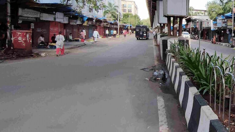 वाढत्या कोरोना रुग्णांमुळे ‘या’ जिल्ह्यात जमावबंदीचा आदेश जारी Mumbai Tak