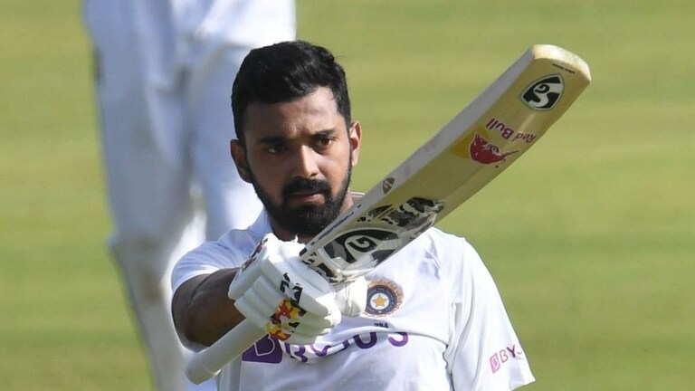 SA vs IND : पहिला दिवस लोकेश राहुलचा, धडाकेबाज शतकासह भारताची द्विशतकी मजल Mumbai Tak