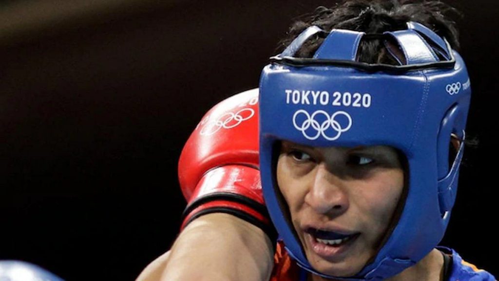 Tokyo Olympics : पहिल्याच प्रयत्नात कांस्यपदक, Lovlina कडून विजेंदर, मेरी कोमच्या विक्रमाशी बरोबरी Mumbai Tak