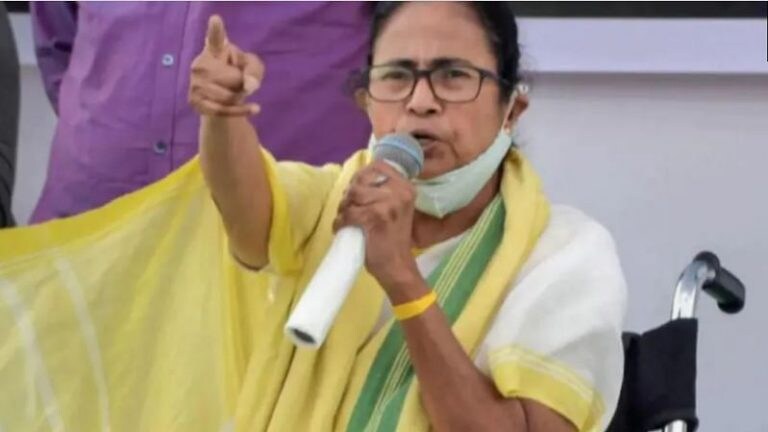 प. बंगालच्या मुख्यमंत्री ममता बॅनर्जी यांच्या छोटा भावाचं कोरोनाने निधन Mumbai Tak