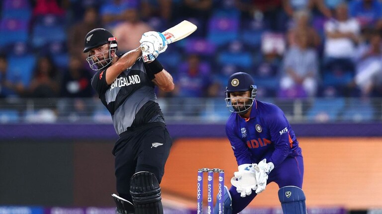 T20 WC, Ind Vs NZ: सलग दुसऱ्या पराभवामुळे भारताचं आव्हान धोक्यात Mumbai Tak