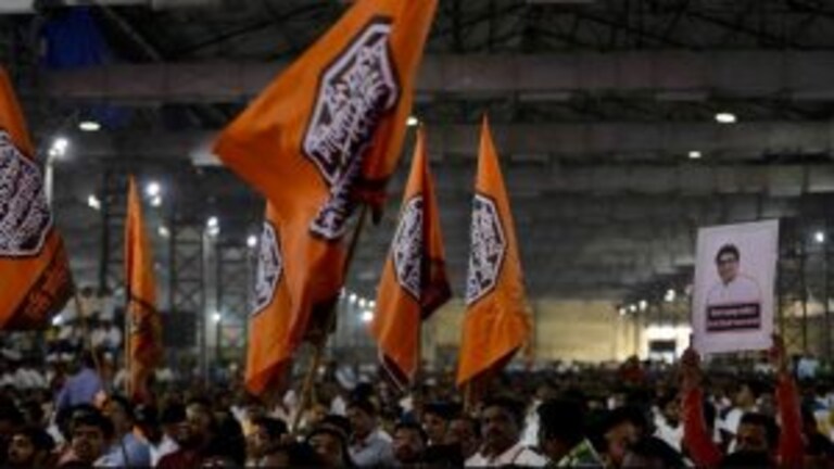 कल्याण-डोंबिवलीत मनसेला खिंडार, दोन महत्वाचे नेते सेना-भाजपमध्ये Mumbai Tak