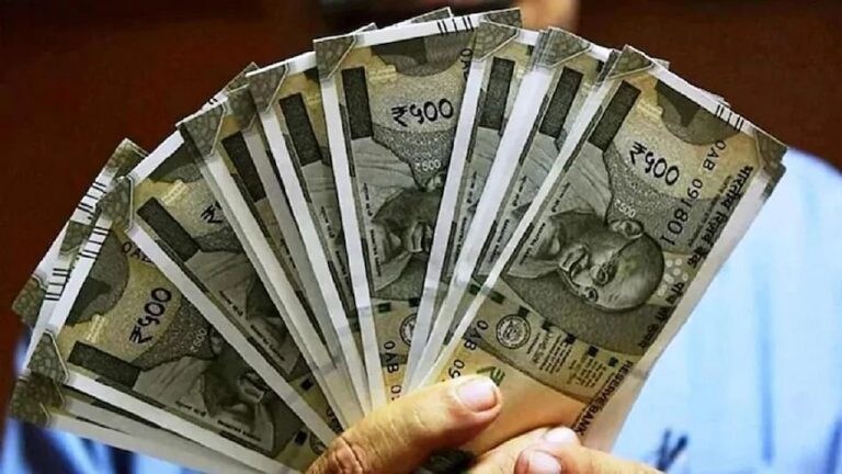 Share market : गुंतवणूकदार झाले मालामाल! ३ रुपयांचा शेअर पोहोचला २१५ रुपयांवर Mumbai Tak