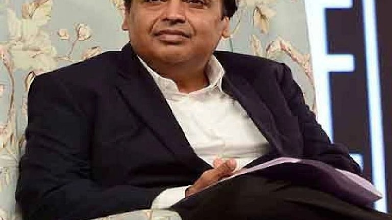 मुकेश अंबानींच्या घराजवळ संशयित कार आढळल्याने खळबळ Mumbai Tak